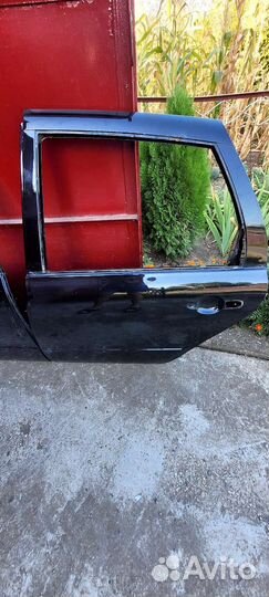 Задние двери калина2