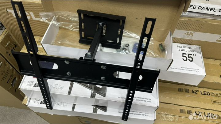 Кронштейн для телевизора поворотный