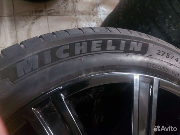 Комплект колес Range Rover LG L405 275/45 R21