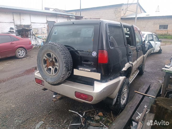 Nissan Mistral 1994 г.в. по запчастям
