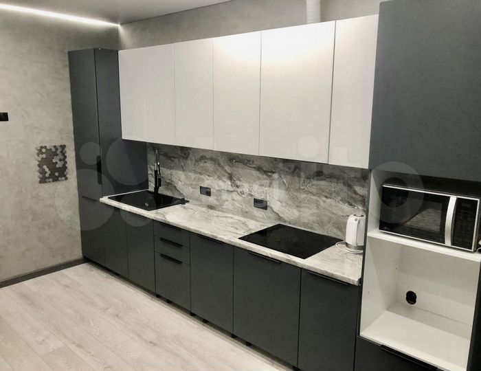 2-к. квартира, 67,4 м², 1/17 эт.