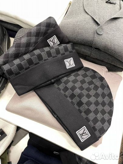 Шапка LV