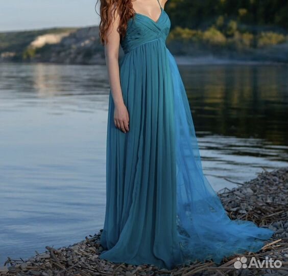 Вечернее платье