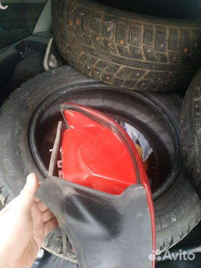 Задний фонарь