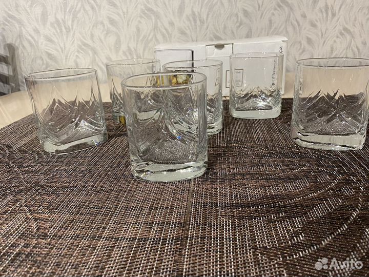 Набор стаканов