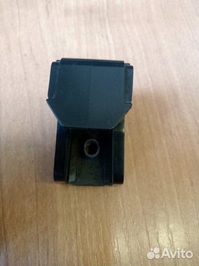 Крепление фары переднее Volkswagen Polo хетчбек