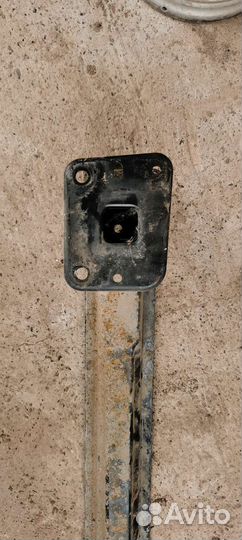 Усилитель заднего бампера