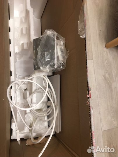 Монитор iiyama 27