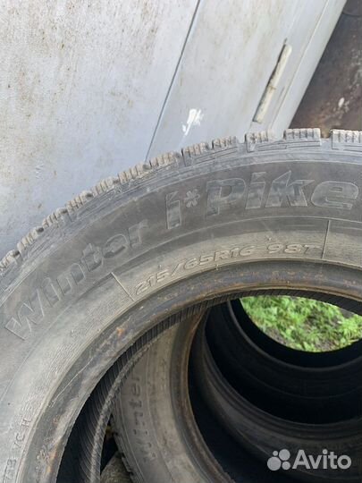 Hankook Winter I'Pike 215/65 R16