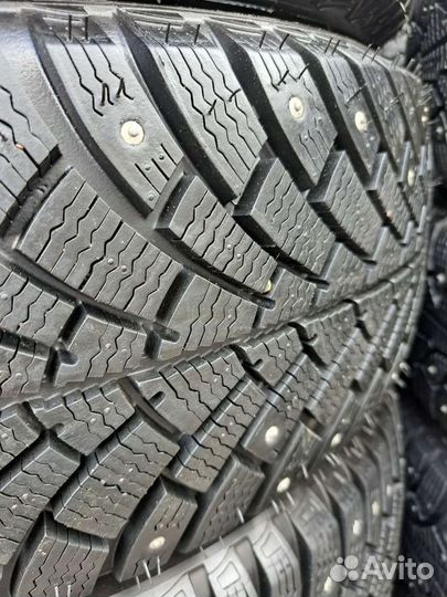 Bfgoodrich G-Force Stud 215/55 R17 98Q