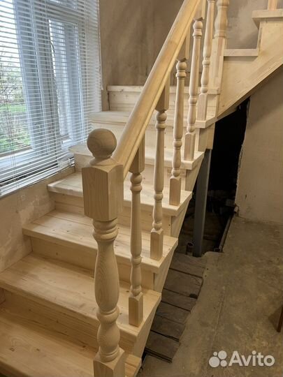 Лестницы из сосны