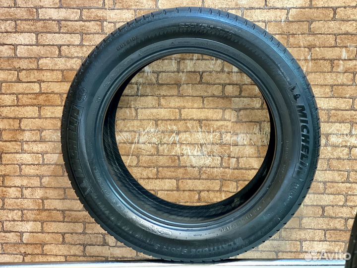 Michelin Latitude Sport 3 235/55 R19
