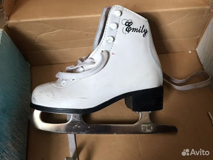 Коньки фигурные 31 размер