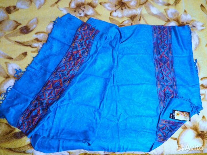 Новые лёгкие шарфики и тёплые палантины