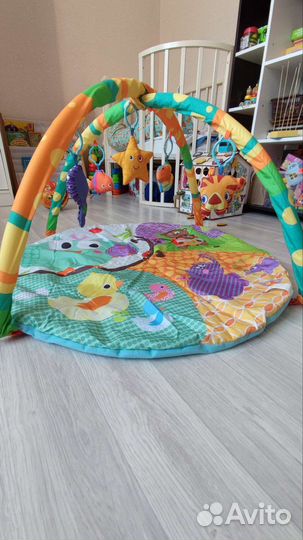Развивающий коврик