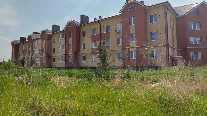 3-к. квартира, 66,5 м², 1/3 эт.