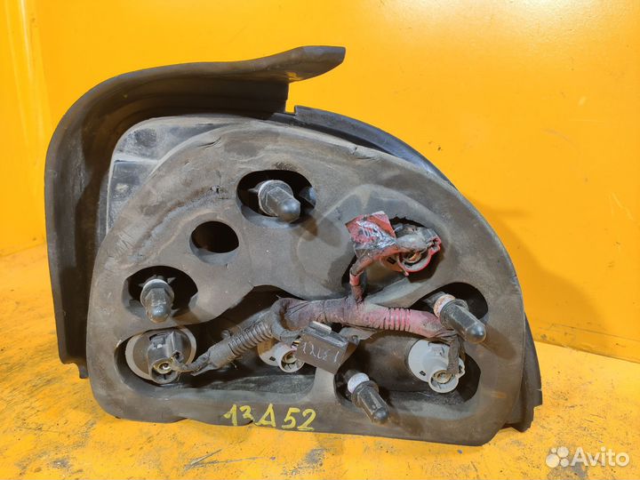 Фонарь задний левый для Dodge Neon