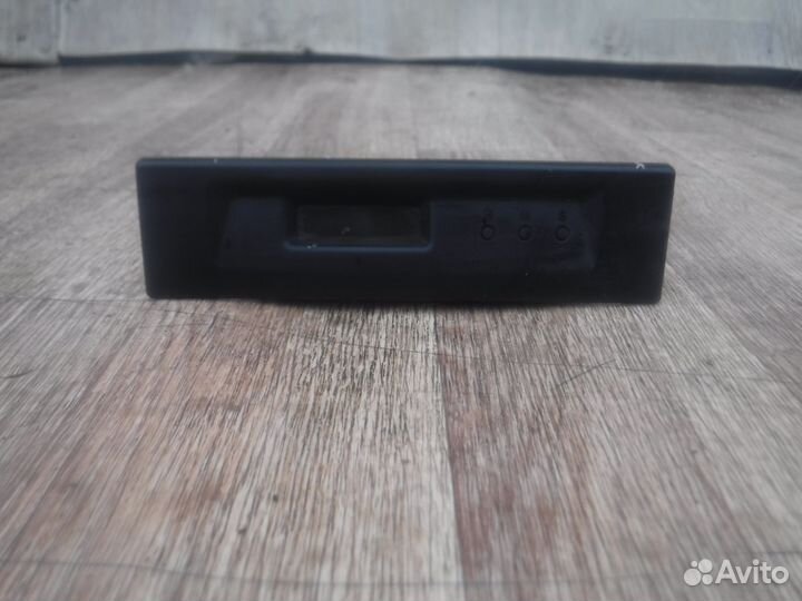 Часы Suzuki Swift 2 2002