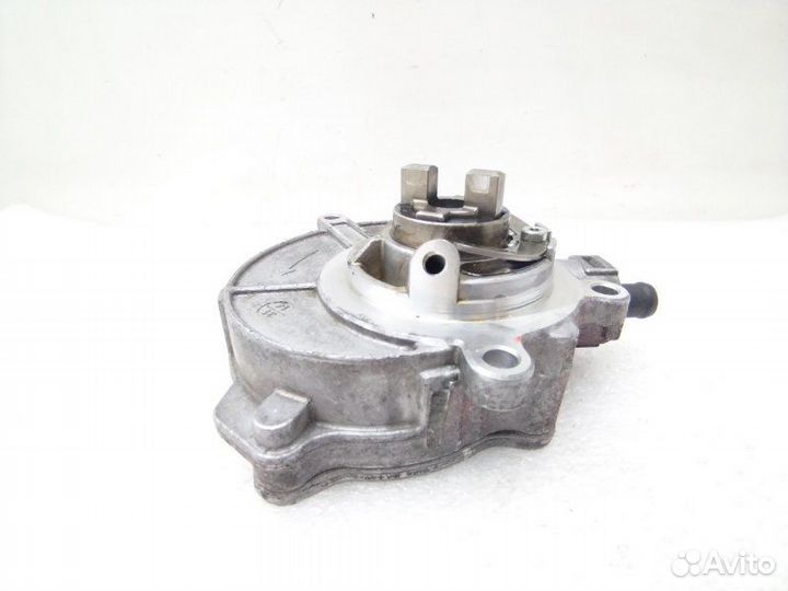 Насос вакуумный Audi A6 C7 3.0 CTU 2014