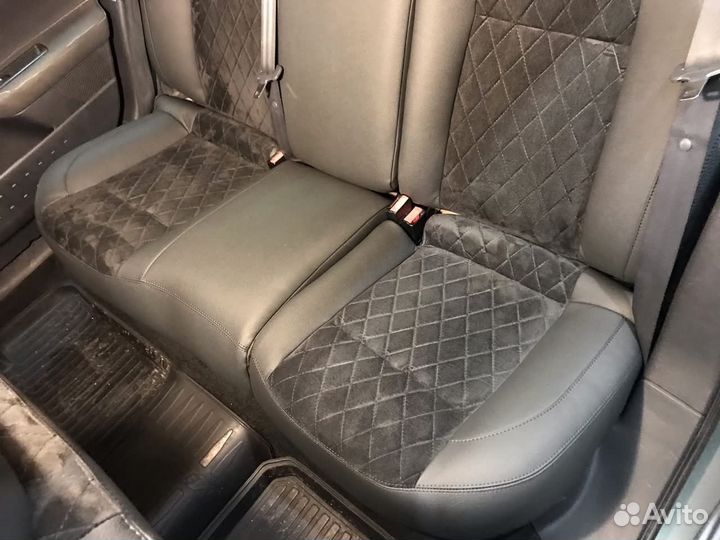 Чехлы на Renault Sandero 1