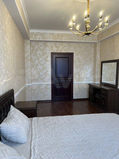 2-к. квартира, 73 м², 6/6 эт.