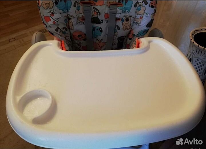 Детский стульчик для кормления