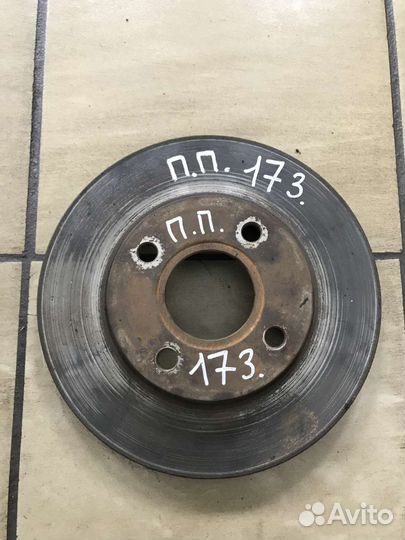 Передний тормозной диск Ford Focus 1