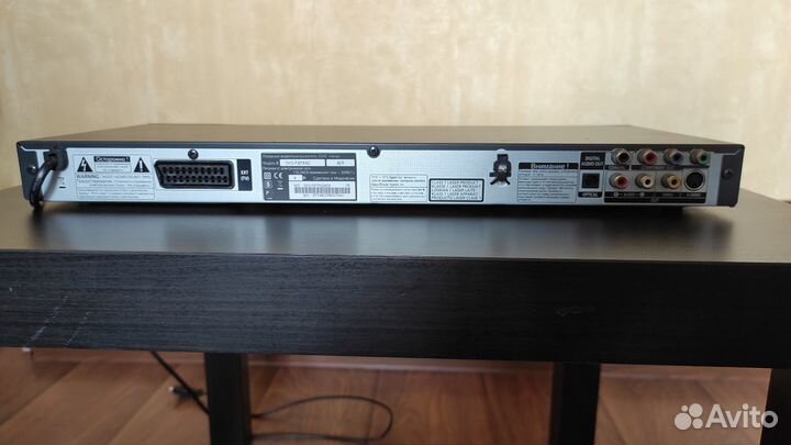 DVD-плеер Samsung DVD-P375KD