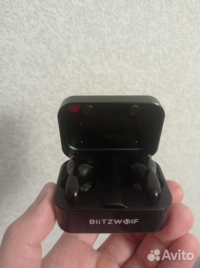 Беспроводные наушники blitzwolf