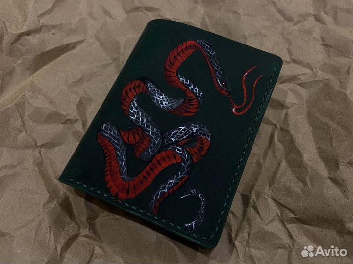 Портмоне натуральная кожа, рисунок акрилом