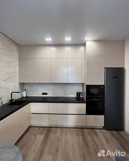 Кухня угловая на заказ