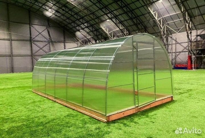 Теплица из поликарбоната