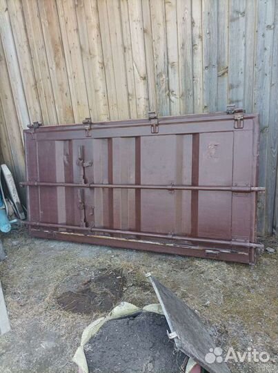 Двери для контейнера