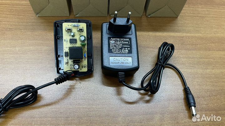 Оптом блоки питания 5в 2а новые от 10 штук