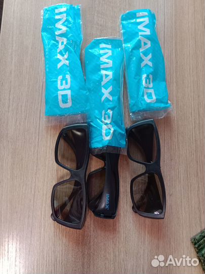 Очки для кинотеатра 3D