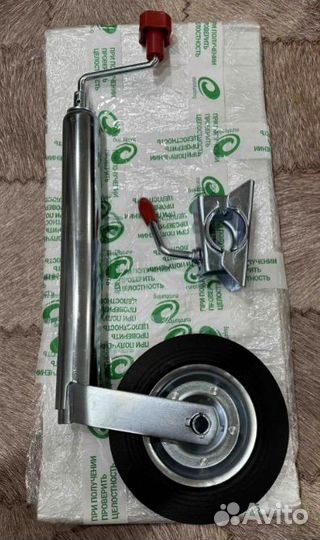 Колесо опорное подкатное для прицепа с кронштейном