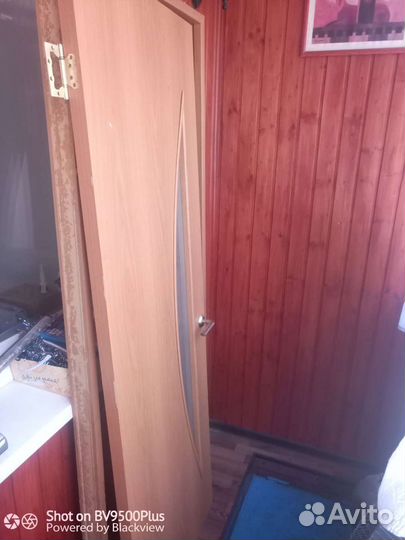 Межкомнатные двери бу 70 см с коробкой