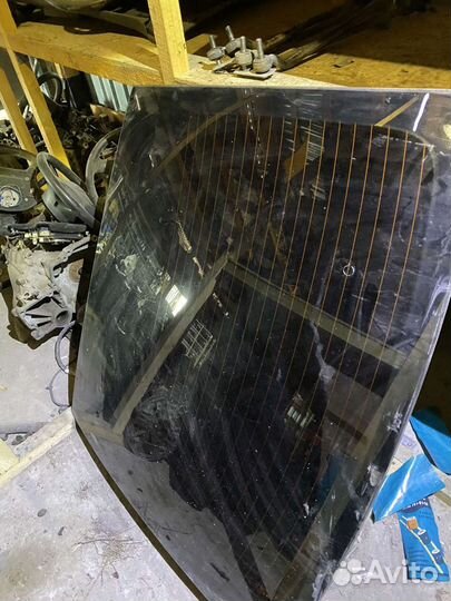 Стекло заднее Chevrolet Aveo Т300