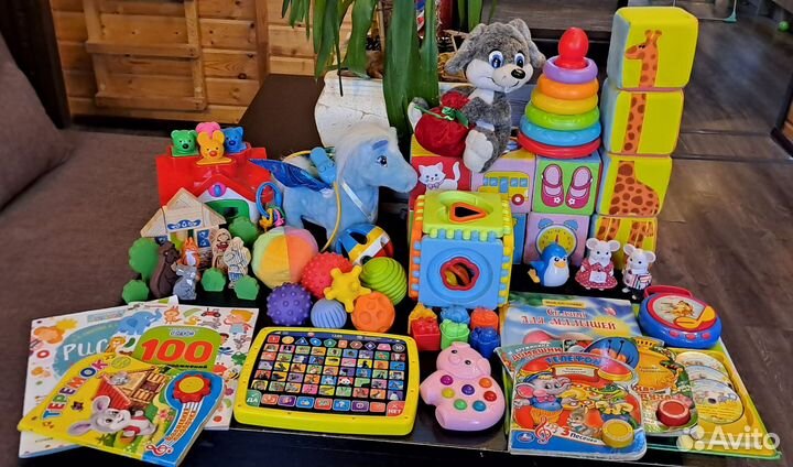 Игрушки для малышей набором (пакетом)