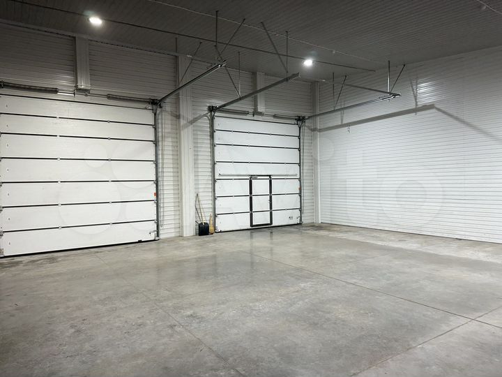 Свободного назначения, 180 м²