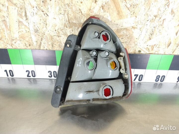 Фонарь задний левый Hyundai Accent 2000-2012