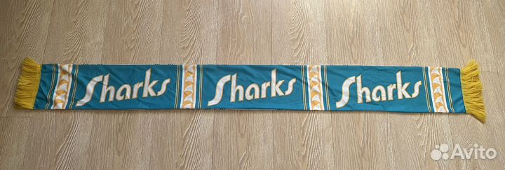 Шарф болельщика хоккейного клуба NHL Sharks