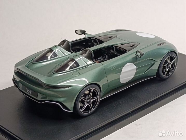 Aston Martin V12 Speedster 1:18 Gt Spirit