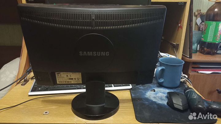 Монитор Samsung 19