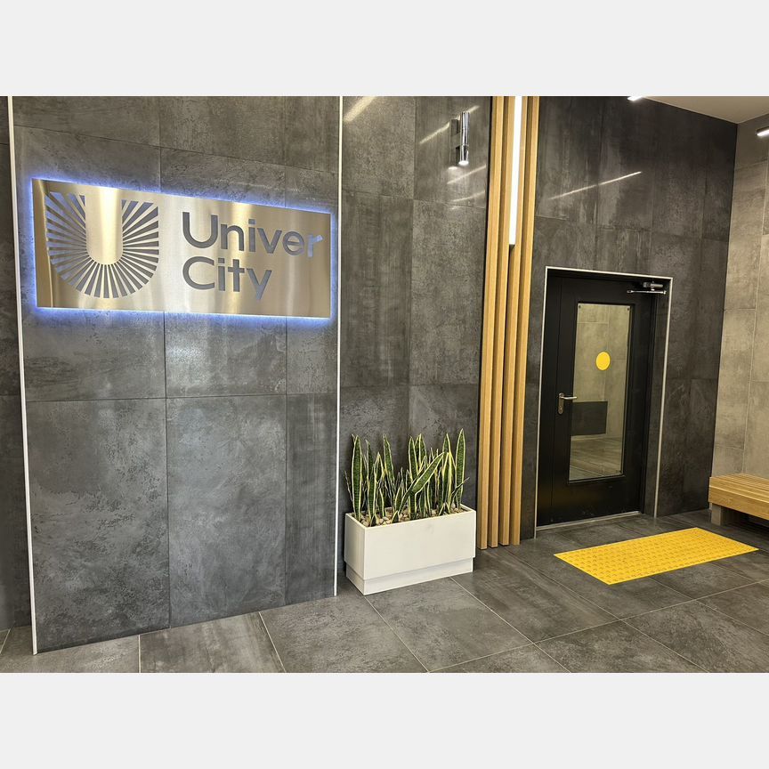Квартира-студия, 23,7 м², 2/4 эт.