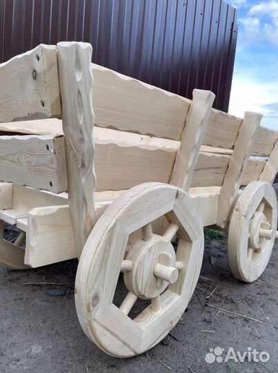 Тележка декоративная, клумба