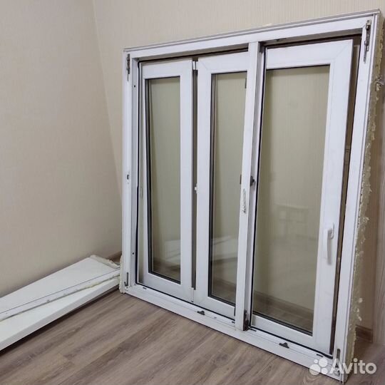 Окно пластиковое