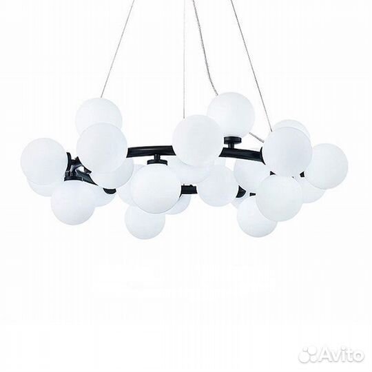Люстра с шарами новая