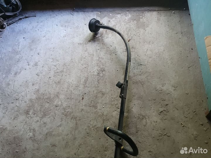 Газонокосилка электрическая