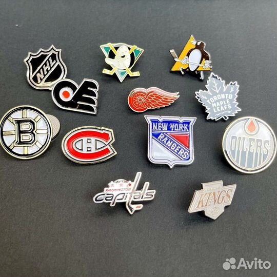Набор значков NHL - 13 штук